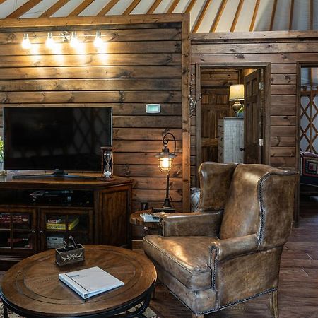 Staynantahala - Smoky Mountain Cabins And Luxury Yurts Aquone Exteriér fotografie