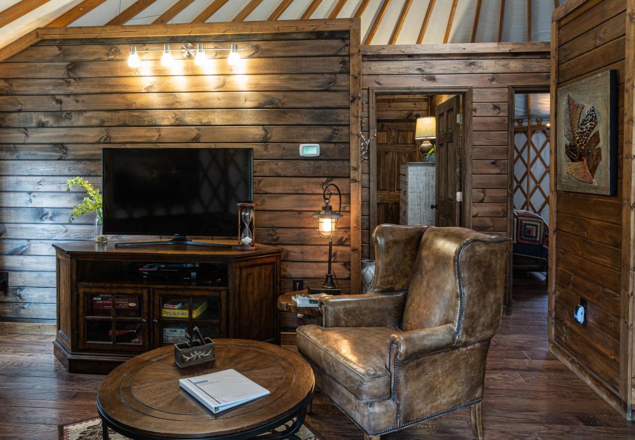 Staynantahala - Smoky Mountain Cabins And Luxury Yurts Aquone Exteriér fotografie