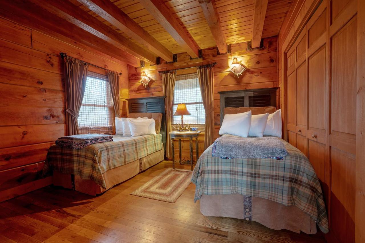 Staynantahala - Smoky Mountain Cabins And Luxury Yurts Aquone Exteriér fotografie